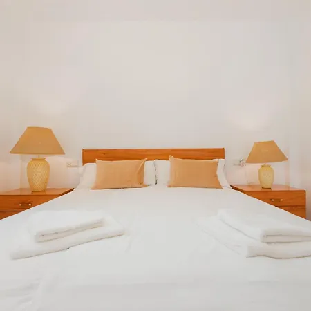 Apartman Apartment, Close To Beaches, Restaurants And Supermarkets, In Urb. Park Beach, Elviria
