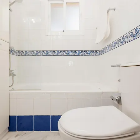 Apartman Apartment, Close To Beaches, Restaurants And Supermarkets, In Urb. Park Beach, Elviria Marbella