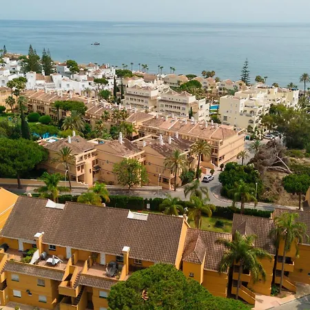 Apartment, Close To Beaches, Restaurants And Supermarkets, In Urb. Park Beach, Elviria Apartman *