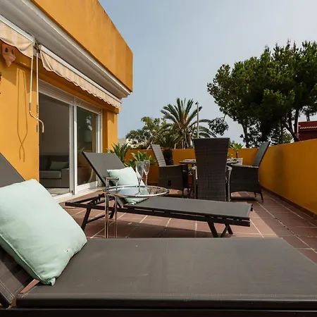 Apartman Apartment, Close To Beaches, Restaurants And Supermarkets, In Urb. Park Beach, Elviria Marbella